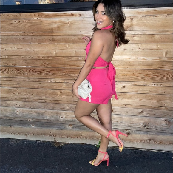 Meet your Posher, Selena - Picture 4 of 4